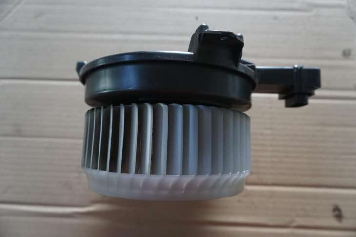 HONDA CIVIC IX WENTYLATOR NAGRZEWNICY 2013rok - Image 2