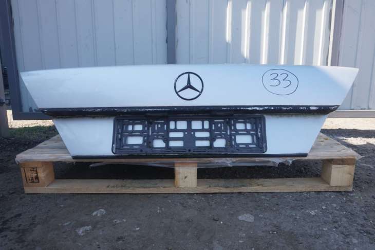 MERCEDES BENZ 124 COUPE KLAPA BAGAŻNIKA 1992rok