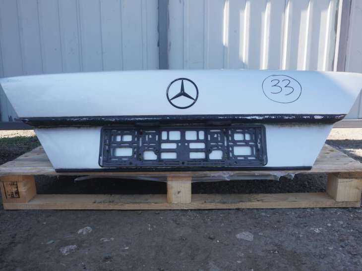MERCEDES BENZ 124 COUPE KLAPA BAGAŻNIKA 1992rok