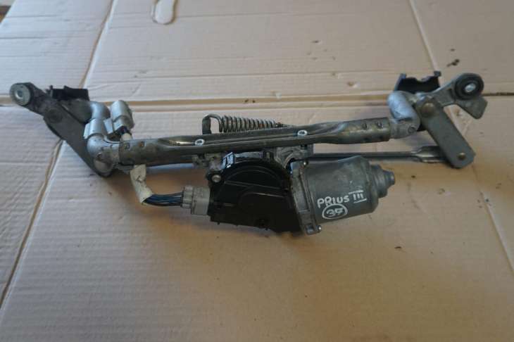 TOYOTA PRIUS III W3 MECHANIZ WYCIERACZEK 85110-47200 2010rok