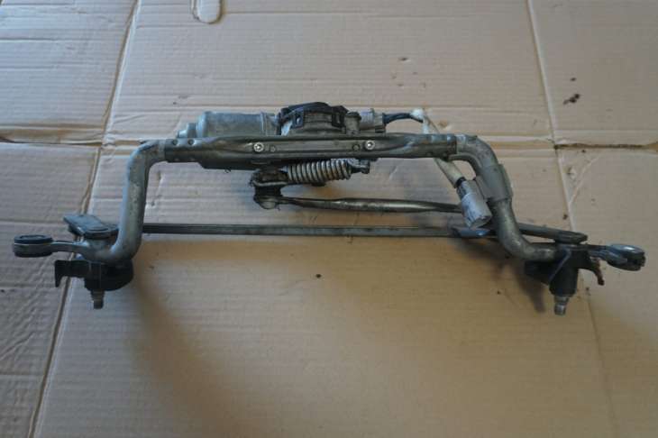 TOYOTA PRIUS III W3 MECHANIZ WYCIERACZEK 85110-47200 2010rok - obrazek 2