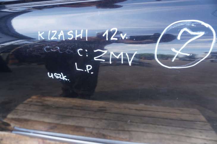 SUZUKI KIZASHI DRZWI LEWE PRZEDNIE CZARNE ZMV - Image 2