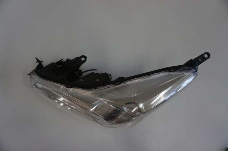 SUBARU FORESTER SJ IV LAMPA LEWA PRZEDNIA UK 2014rok - Image 4