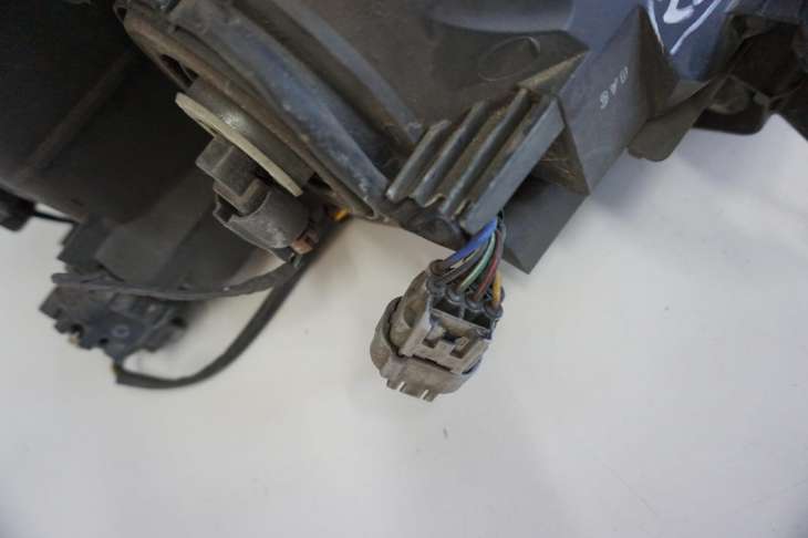 SUBARU FORESTER SJ IV LAMPA LEWA PRZEDNIA UK 2014rok - Image 7