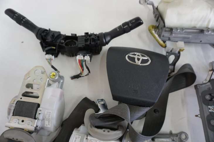 TOYOTA PRIUS III XW30 PODUSZKI POWIETRZNE AIRBAG 2010rok - Image 4