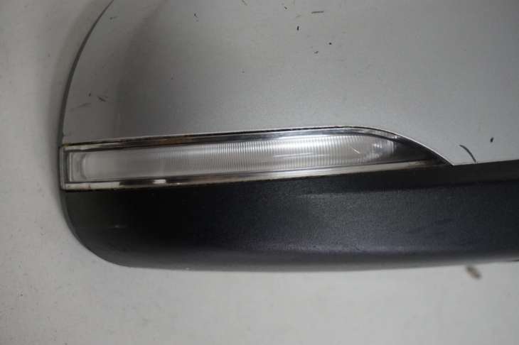 HYUNDAI i20 II LIFT LUSTERKO PRAWE RYS - Image 4