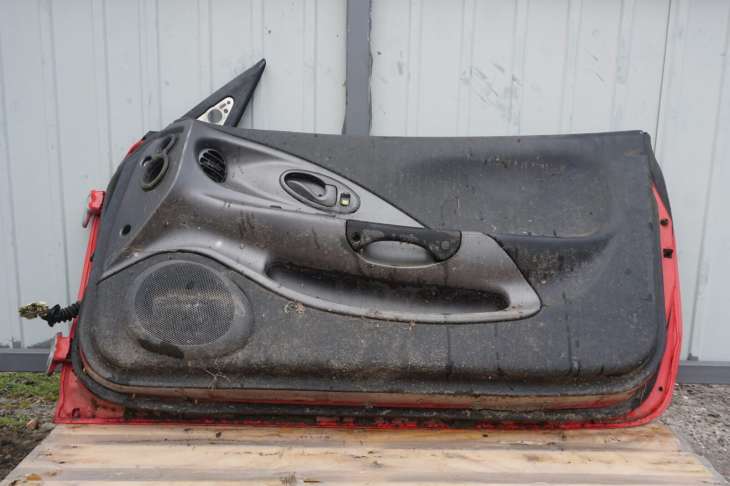 HYUNDAI COUPE I 1996-2001R DRZWI PRAWE PRZEDNIE CZERWONE 7600427030 ; 7600427040 ; 7600427031 (1) - Image 8