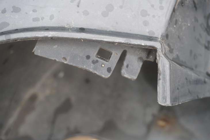 SUBARU LEGACY III KOMBI ZDERZAK TYLNY 57704AE170 - Image 7
