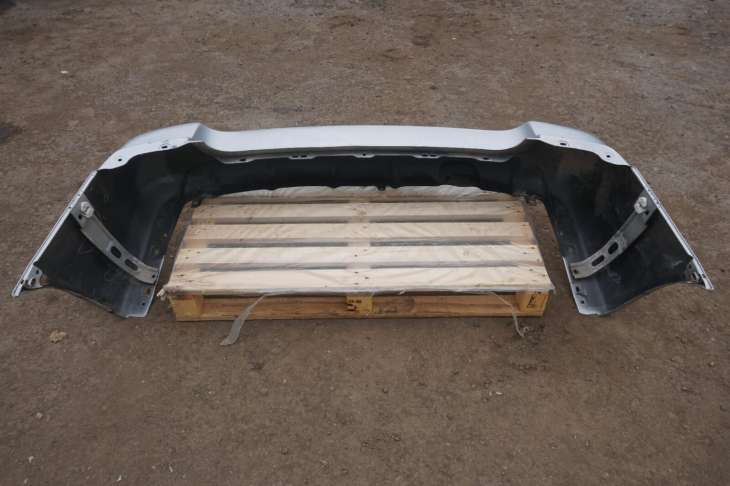 SUBARU FORESTER SG II ZDERZAK TYLNY 57704SA010 NR.90 - Image 4