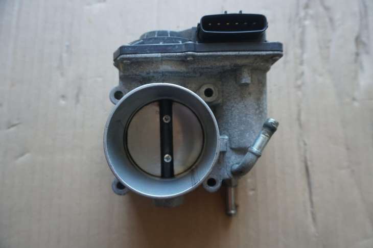 SUBARU FORESTER IV SJ 2013-2017R J8U FB20 2.0B PRZEPUSTNICA 16112AA380