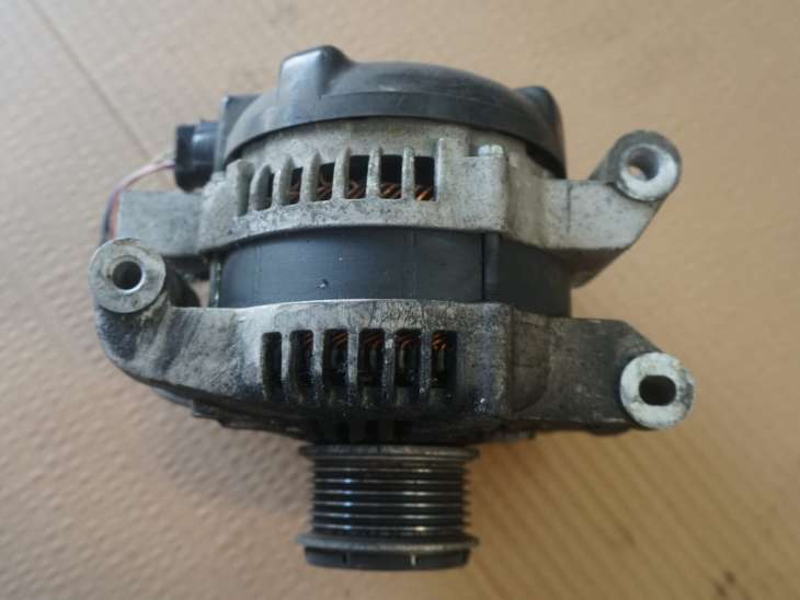 TOYOTA AURIS I E15 06-12rok 2.2 D-CAT DPF 2AD ALTENATOR ZAMIENNIK nr.88 RTX401821912