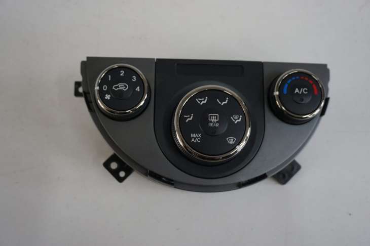 KIA SOUL I PANEL STEROWANIA 97250-2KXXX