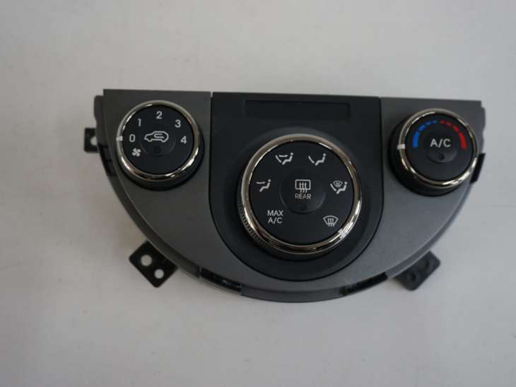 KIA SOUL I PANEL STEROWANIA 97250-2KXXX