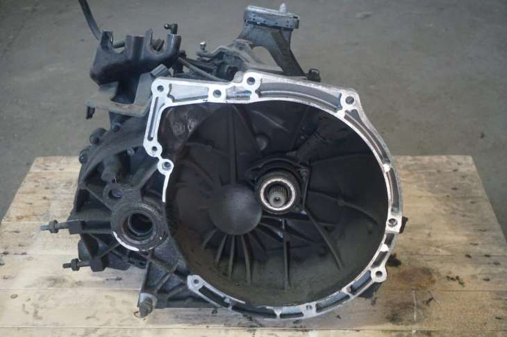 MAZDA 3 BL SKRZYNIA BIEGOW MANUALNA 1.6DIESEL 2010rok 6M5R 7002 YC nr.18 - obrazek 5