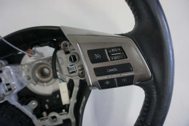 Subaru Forester Sj KIEROWNICA MULTIFUNCYJNA 2014rok - Image 3