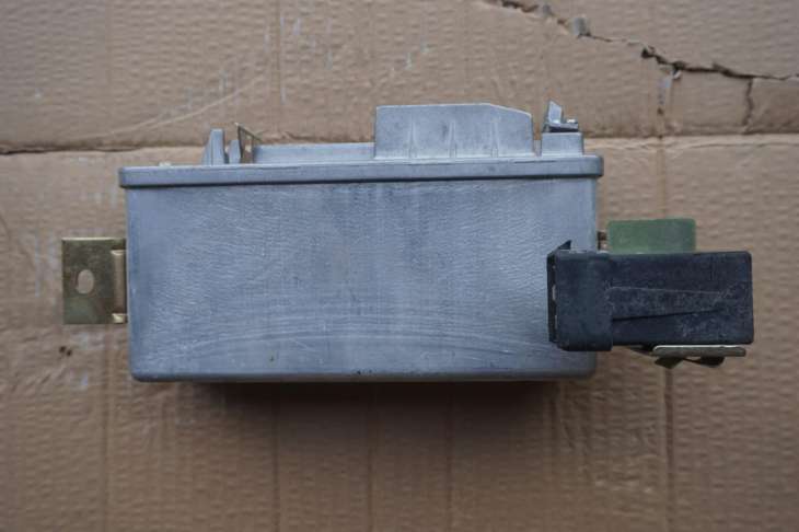 DAEWOO MUSSO STEROWNIK ABS 0265103073 2,9DIESEL - Image 2