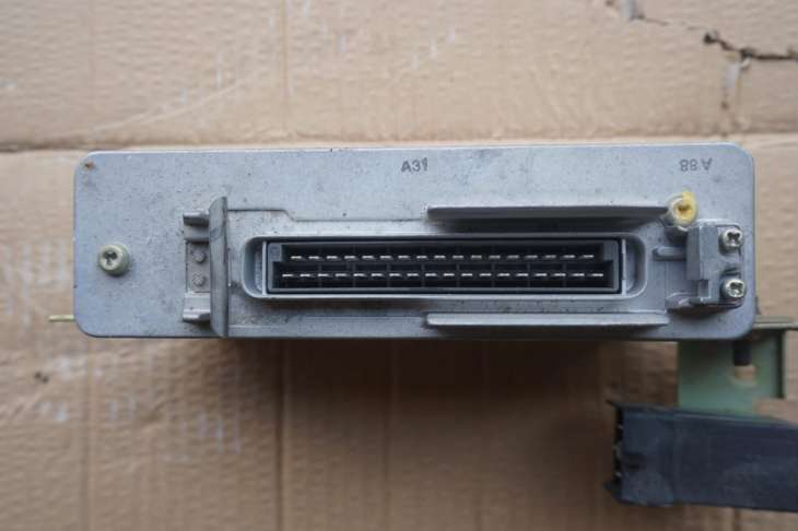 DAEWOO MUSSO STEROWNIK ABS 0265103073 2,9DIESEL - Image 3