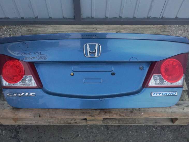HONDA CIVIC VIII SEDAN KLAPA BAGAZNIKA 68500SNDG00ZZ kolor B537M 2006R