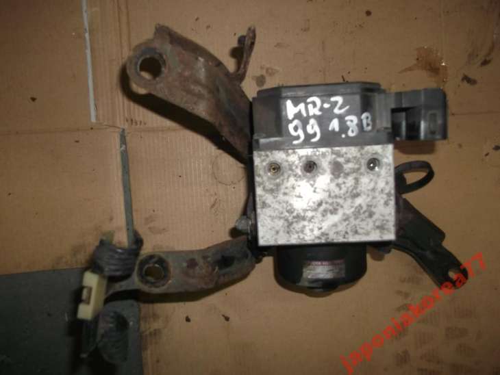 Toyota Mr2 Mr-2 2001r. Pompa Abs 44510-17080