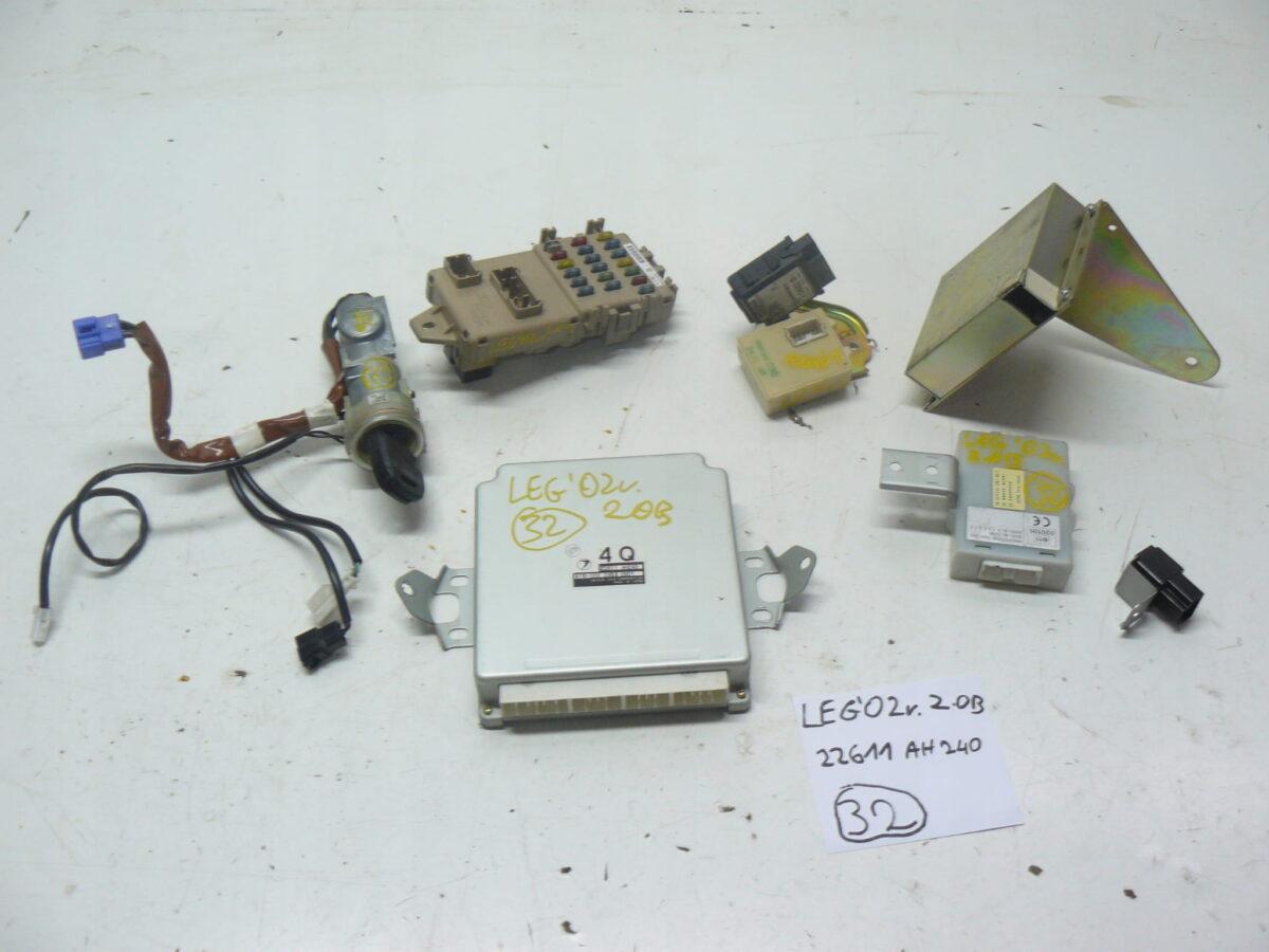 Subaru LegacyIII Bh 2002r Sterownik 22611ah240