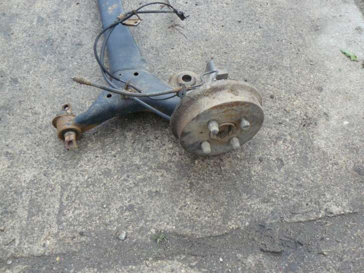 Mitsubishi Colt VI 2004-2006r Belka Tylna Oś - Image 2