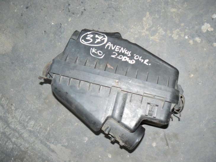 Toyota Avensis 2003r T25 2.0 D4d Obudowa Filtra