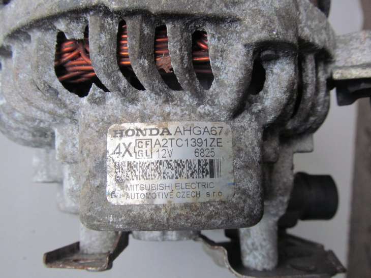 Honda CIVIc VIII Ufo 1.8b Alternator Ahga67 - obrazek 3