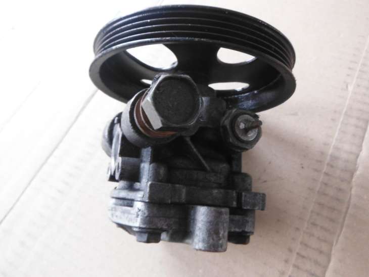 Suzuki Liana 1.6 B 2004r Pompa Wspomagania - Image 3