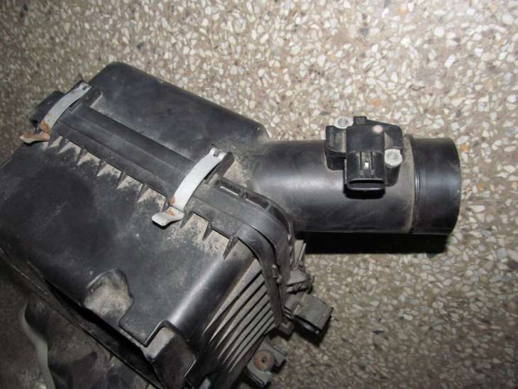 Subaru Impreza Gh Obudowa Filtra Powietrza A52fg00 - Image 3