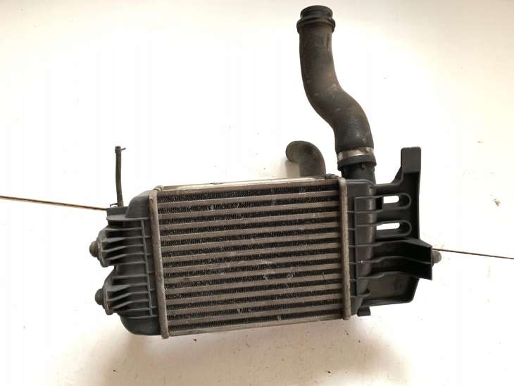 Toyota Yaris II Chłodnica Intercooler 127000-0620 - obrazek 3