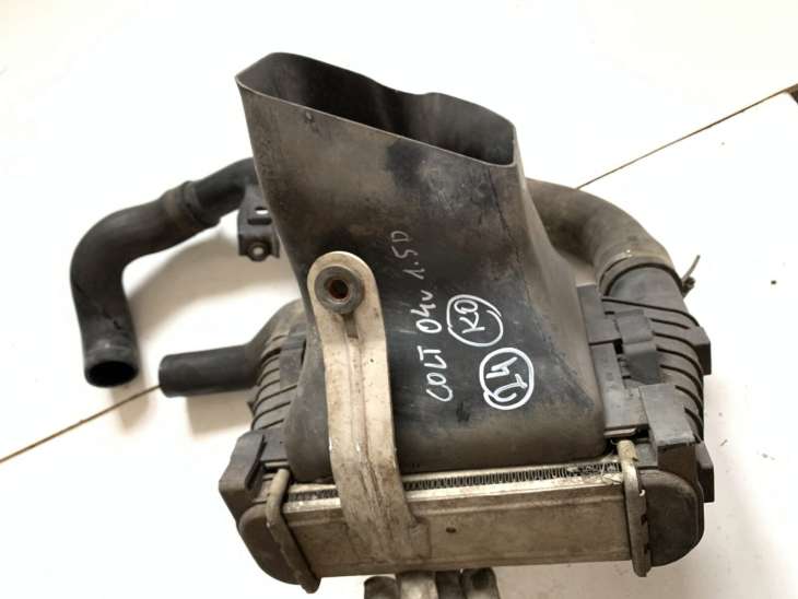 Mitsubishi Colt 1.5 Chłodnica Intercooler