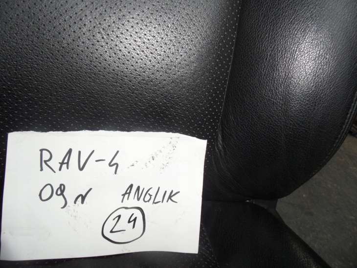 Toyota Rav-4 Rav4 III 2007r Fotele Skóra - Image 10