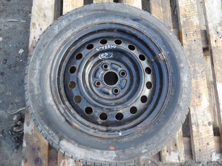 Felga Toyota 15x6jj 5x114,3 Bridgestone 195/60r15