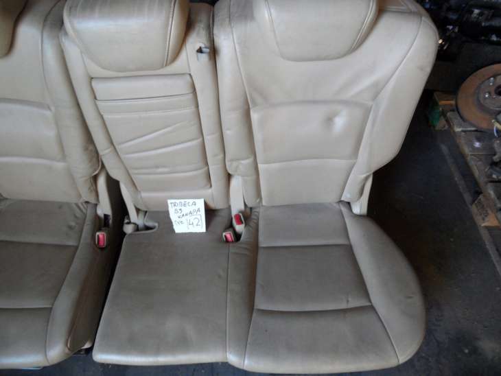 Subaru Tribeca B9 2006r Fotele Kanapy Skóra - Image 3