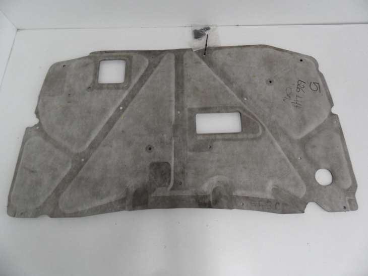 Mazda 626 2001r Lift Wygłuszenie Maski - Image 2