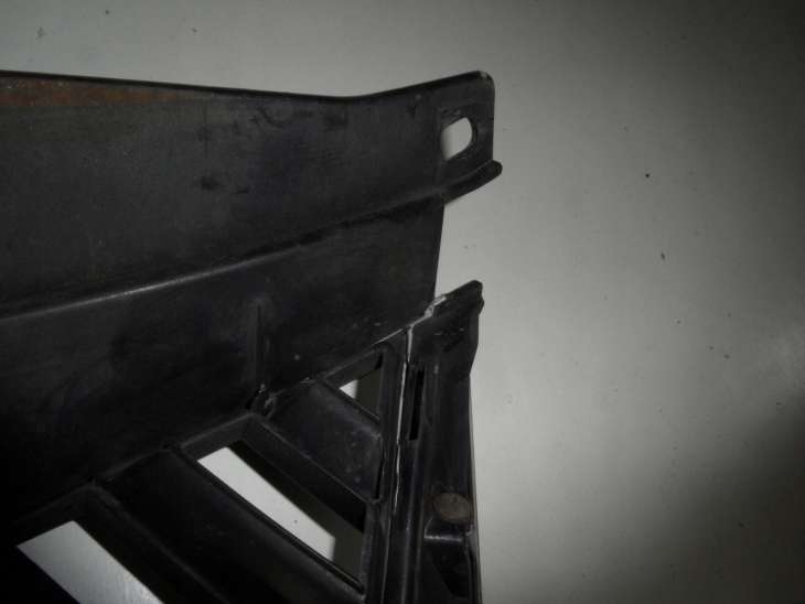 Mitsubishi Outlander II 07r Grill Atrapa 7450a038 - Image 6