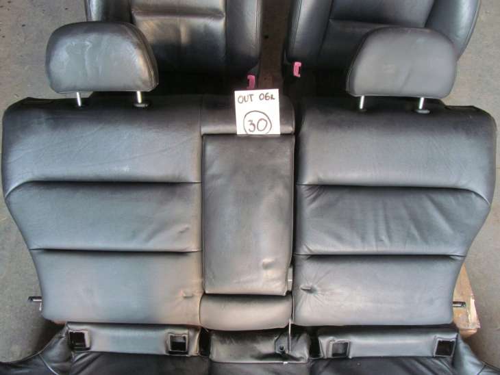 Subaru Legacy Outback IV 06r Fotele Kanapa Skóra - Image 2
