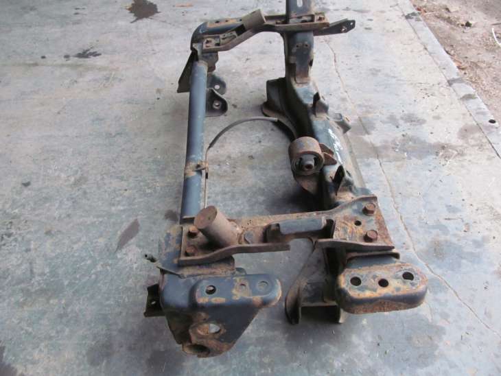 Mitsubishi Pinin 2001r Belka Zawieszenia Tylnego - Image 3