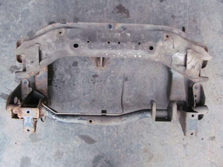 Mitsubishi Pinin 2001r Belka Zawieszenia Tylnego - Image 4