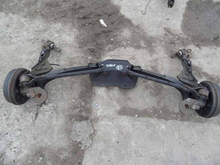 Fiat Doblo II Zwrotnica Belka Zawieszenia Tylna 518214190e-250512