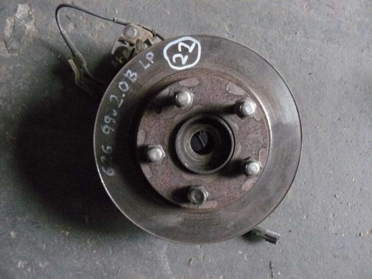 Mazda 626 1999r 2.0b Zwrotnica Piasta Lewy Przód - obrazek 2