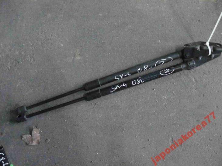 Suzuki Sx4 2007r Siłownik Klapy Tylnej