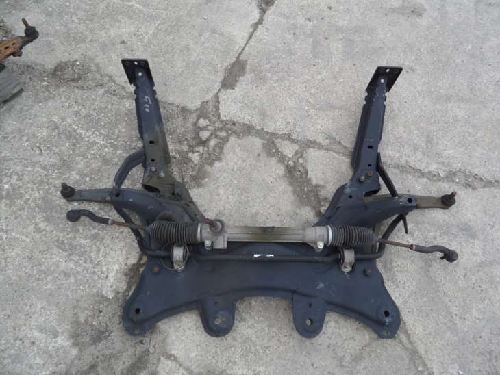 Fiat 500 Belka Zawieszenia Przedniego Sanki Wózek
