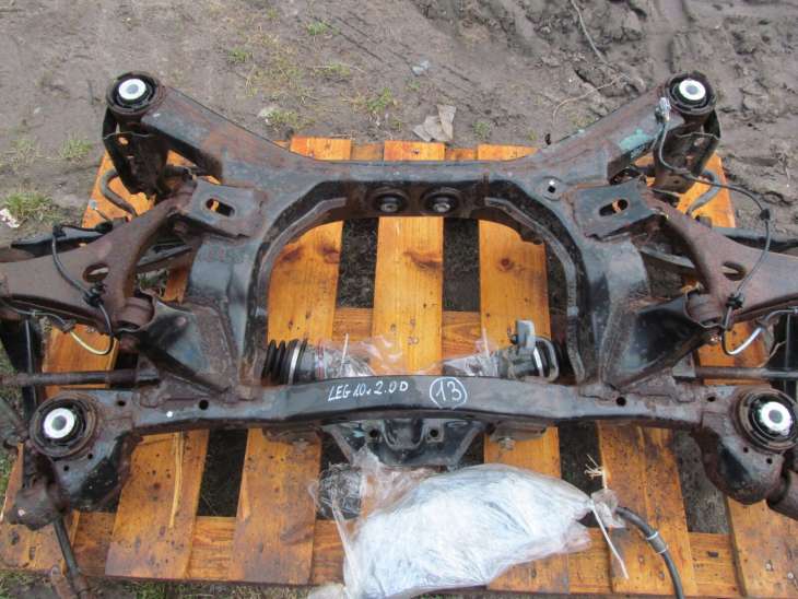 Subaru Legacy V 2010r Belka Sanki Wahacz Piasta - Image 4