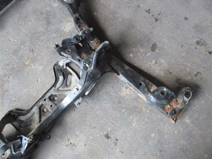 Subaru Legacy V 2010r Belka Zawieszenia Przedniego 50527AJ032 - Image 3