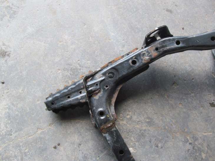 Subaru Legacy V 2010r Belka Zawieszenia Przedniego 50527AJ032 - Image 7
