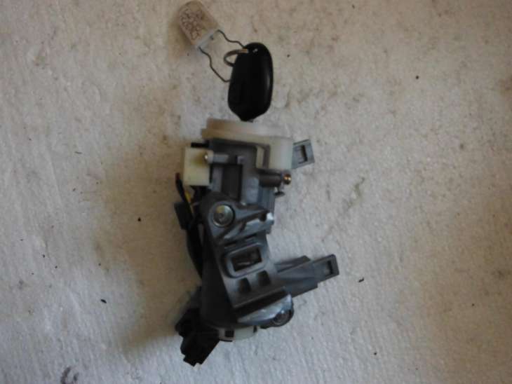 Mitsubishi Stacyjka Mr587993 X1t16271m 97ri-01 0032 021720 - obrazek 2