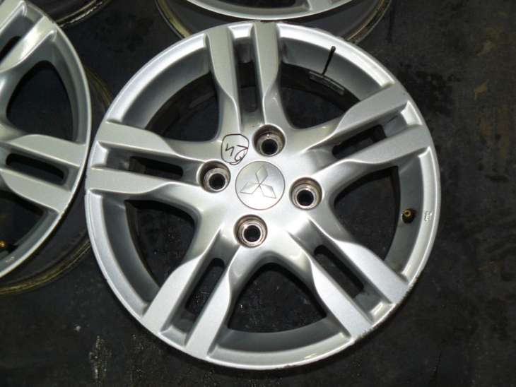 Mitsubishi Colt 2011r Felgi 16x6.5jj Et46 4x114.3 - obrazek 4