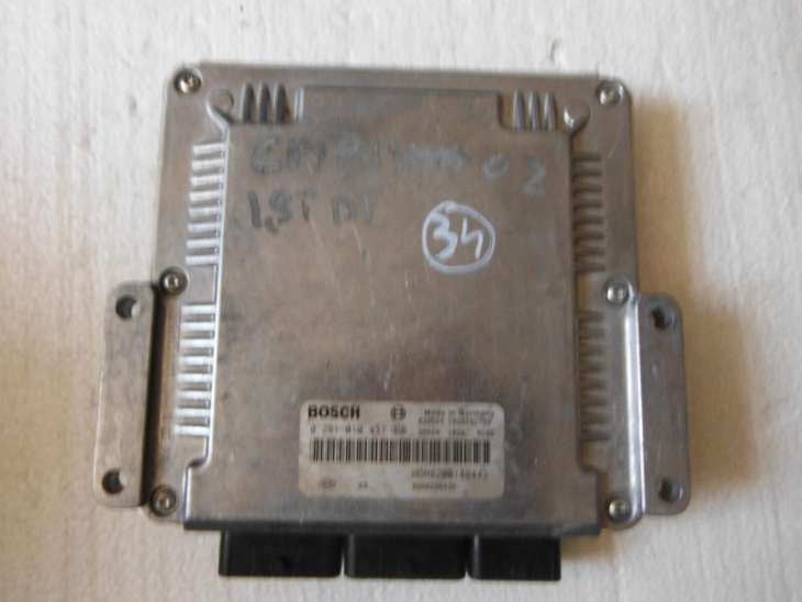 Komputer Mitsubishi Carisma 1.9did 8200296435 0281010437