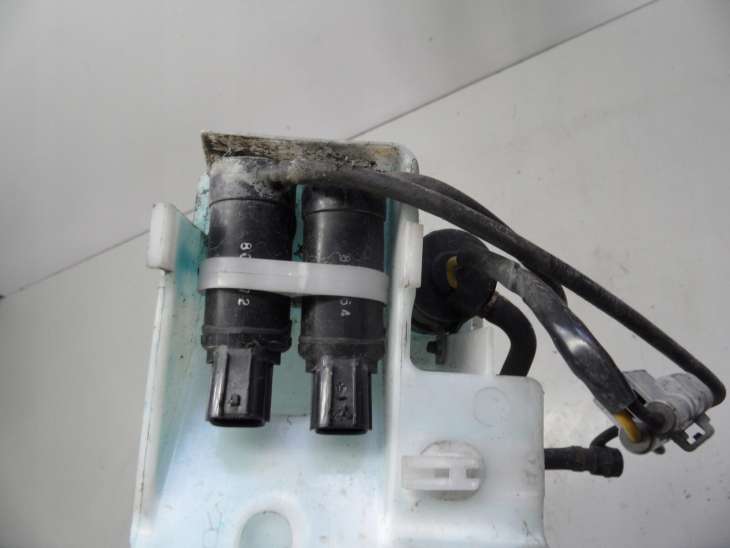 Subaru Forester III Zbiorniczek Spryskiwaczy Xenon - Image 3